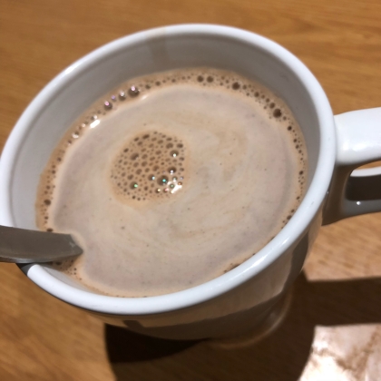 練乳と生クリームでシナモンカフェオレ（ホット）