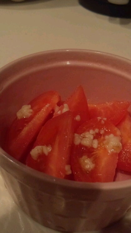 塩麹×ごまがやみつきに…(^ー^)
またトマト買ってきて、作らないと！！ごちそうさまでした！