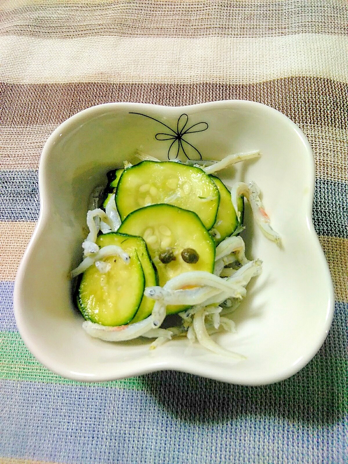 ズッキーニとちりめんじゃこのみざん和え レシピ・作り方 by