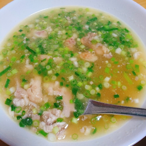 ロティサリーチキンのほぐし身とたっぷりネギのスープ レシピ 作り方 By やっすん 楽天レシピ ロティサリーチキンのほぐし身とたっぷりネギのスープ レシピ 作り方 By やっすん 楽天レシピ