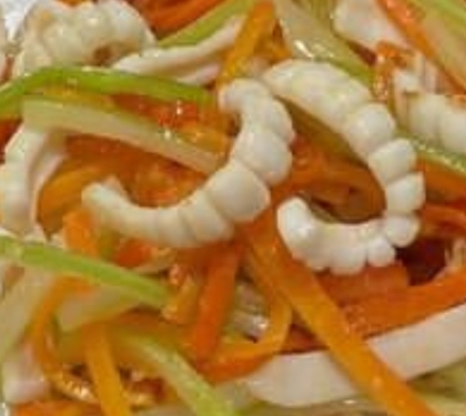 イカと野菜の塩炒め.*:o○o。