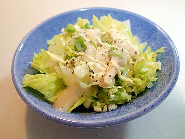 白菜・レタス・豆苗・チキンのシーザーマヨサラダ