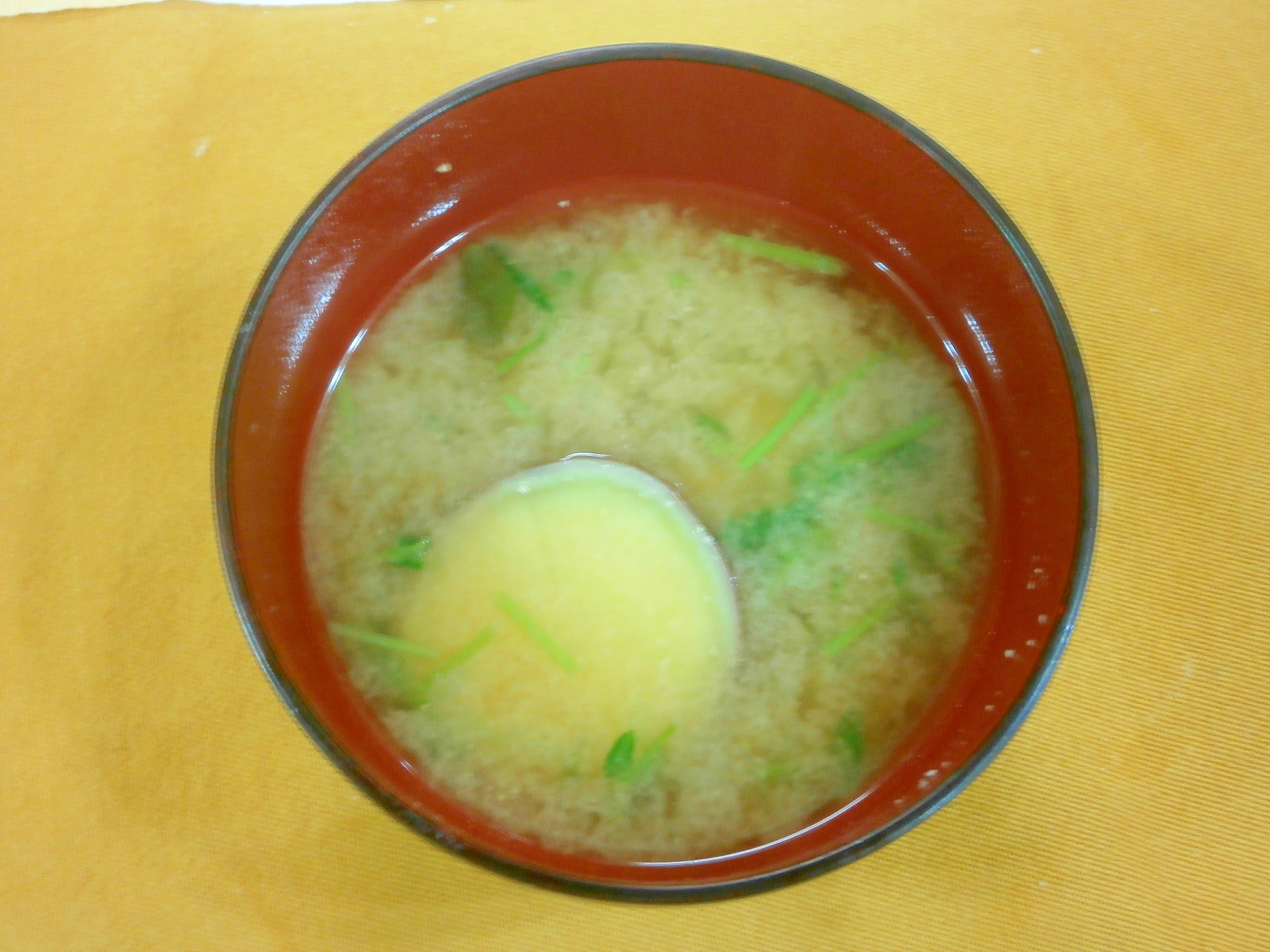 さつま芋・とうみょうの味噌汁