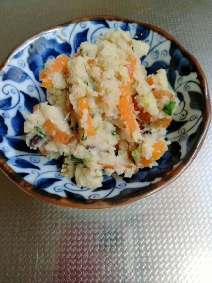 生おからで　人参と椎茸の卯の花