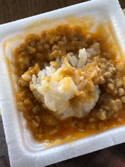 卵崩してご飯乗っけてズボラすぎ写真ですみません(^◇^;)美味しかったです♩