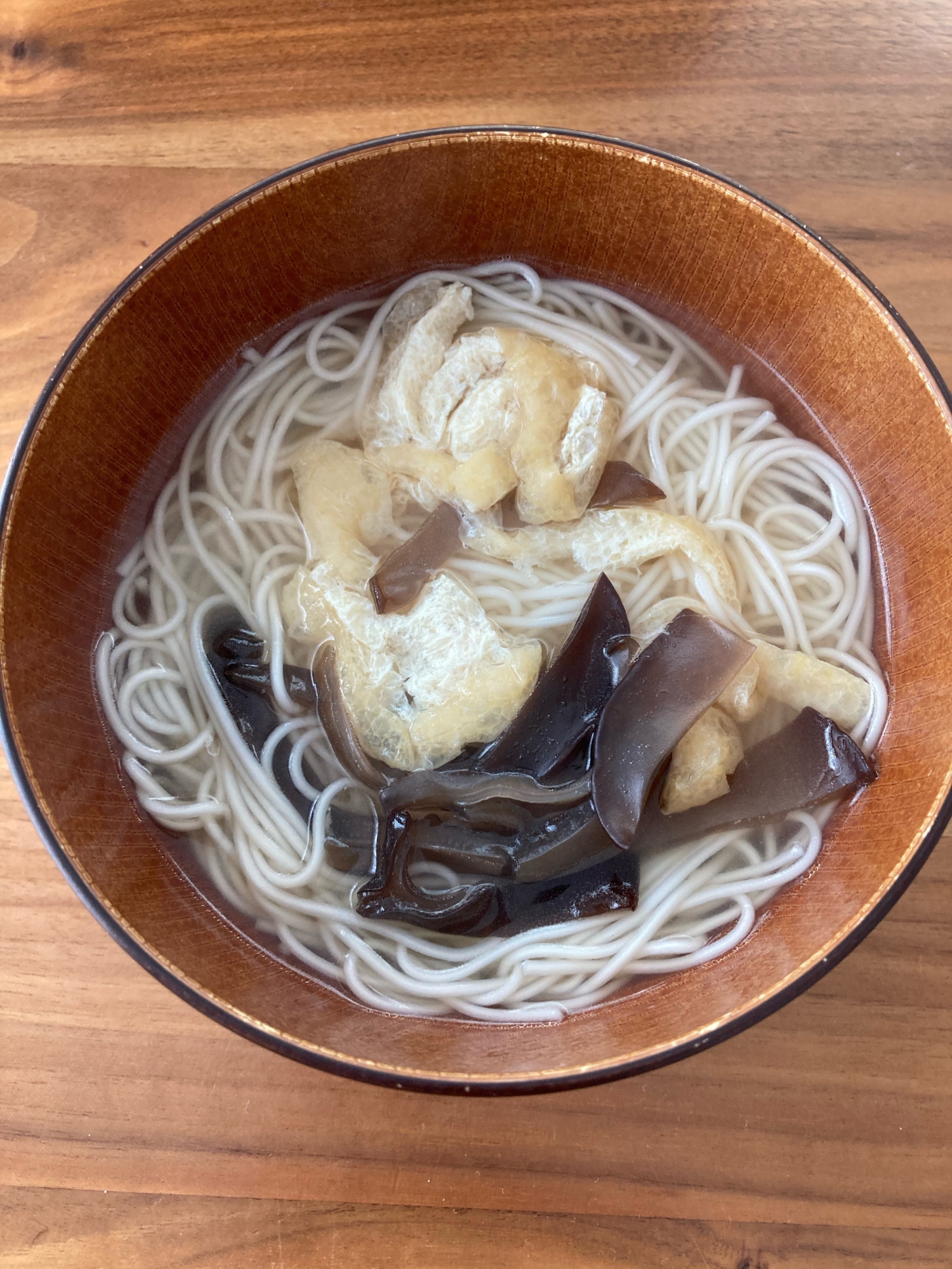 きくらげと油揚げのそうめん