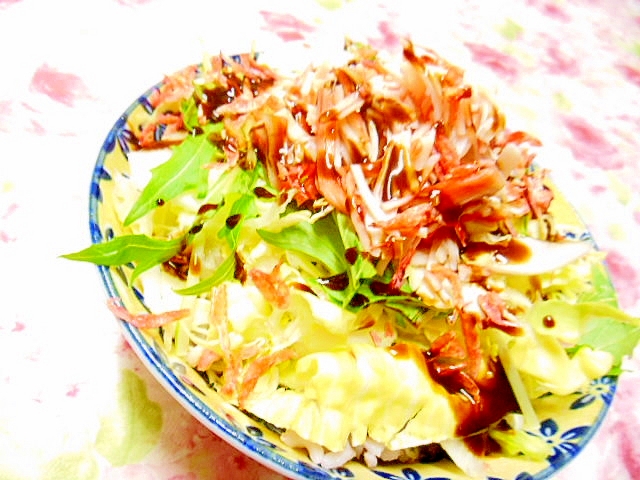 雑穀米de❤キャベツと水菜とカニかまの丼❤