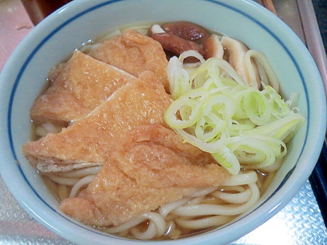 きつねうどん？