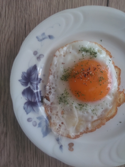 ランチに美味しい
目玉焼きいただきました♪
レシピありがとー(@_@)