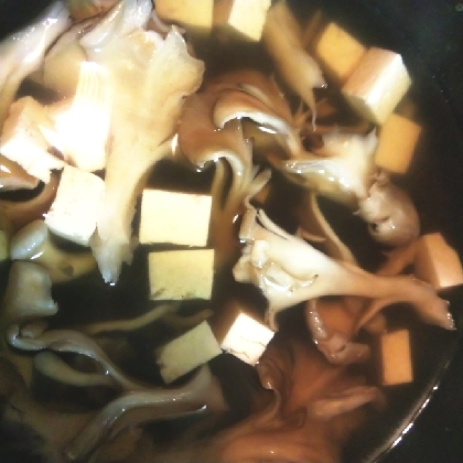 舞茸と豆腐の澄まし汁