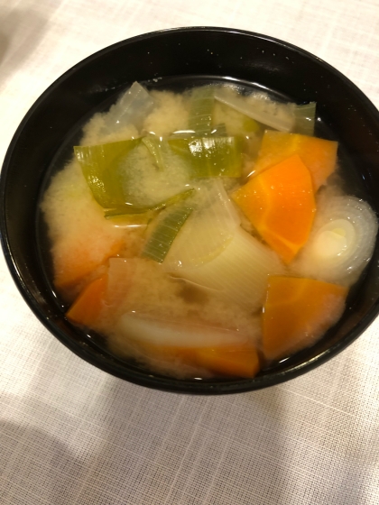 長ネギと大根のお味噌汁