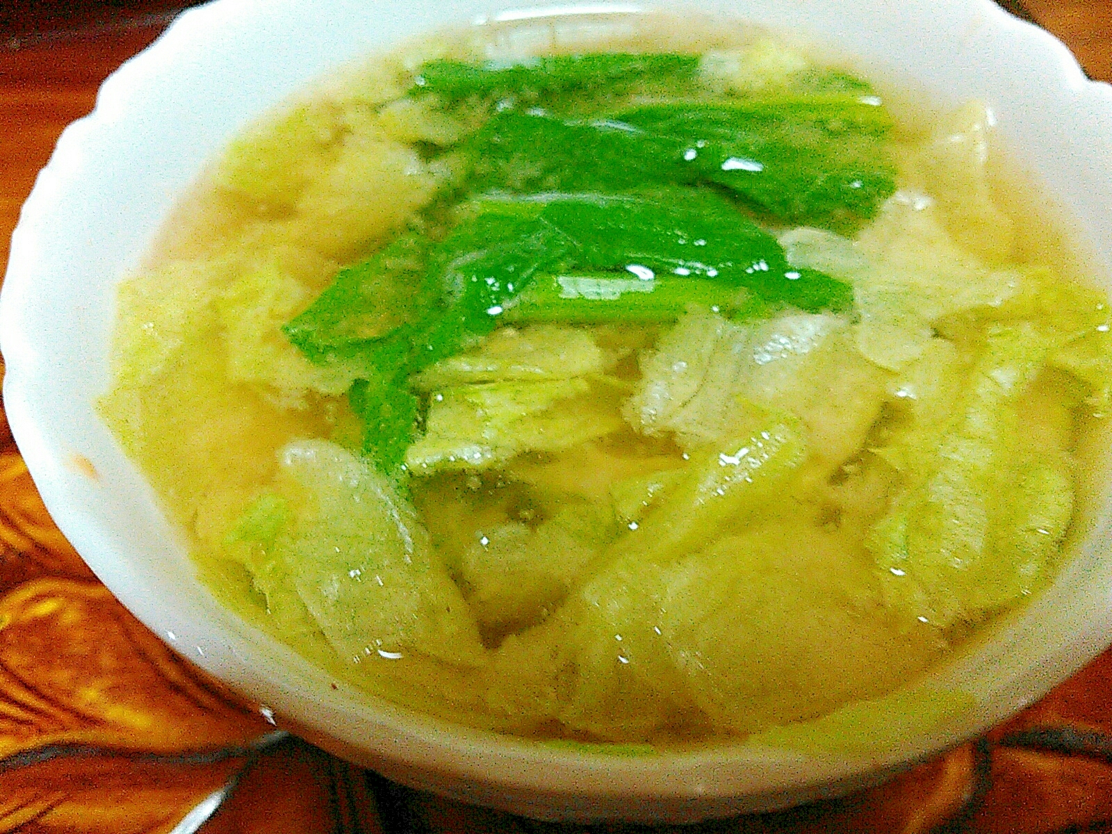 レタスと菜の花の即席レンチン味噌汁