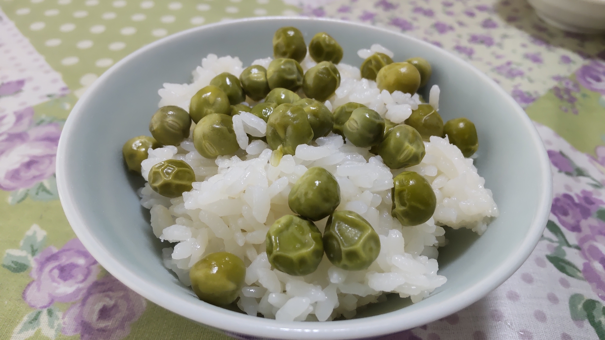 グリンピースご飯