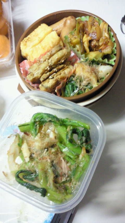 小松菜の用途に困ってたんですが、お弁当に入れ、多めに作り夕飯用にも(^-^)とても美味しかったです(m’□’m)