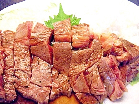 ５分でご飯♪柚子醤油ステーキ丼