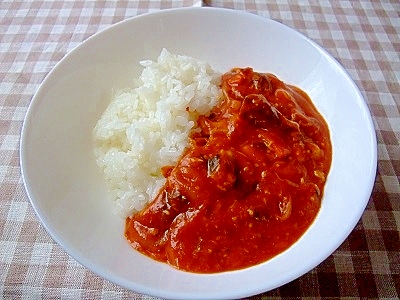 ２０ｃｍフライパンで サバ缶とトマトのカレー