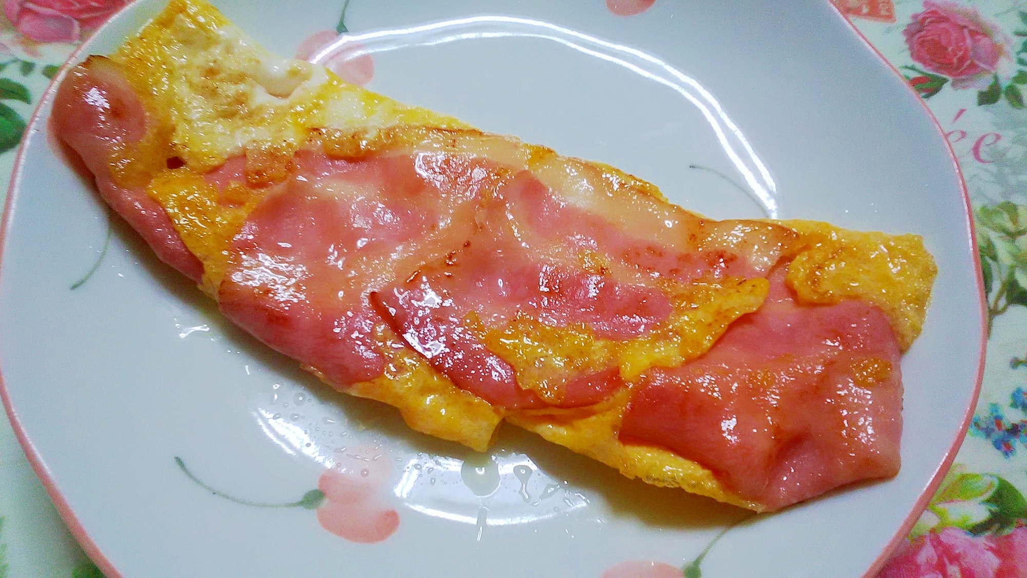 ベーコン入り卵焼き