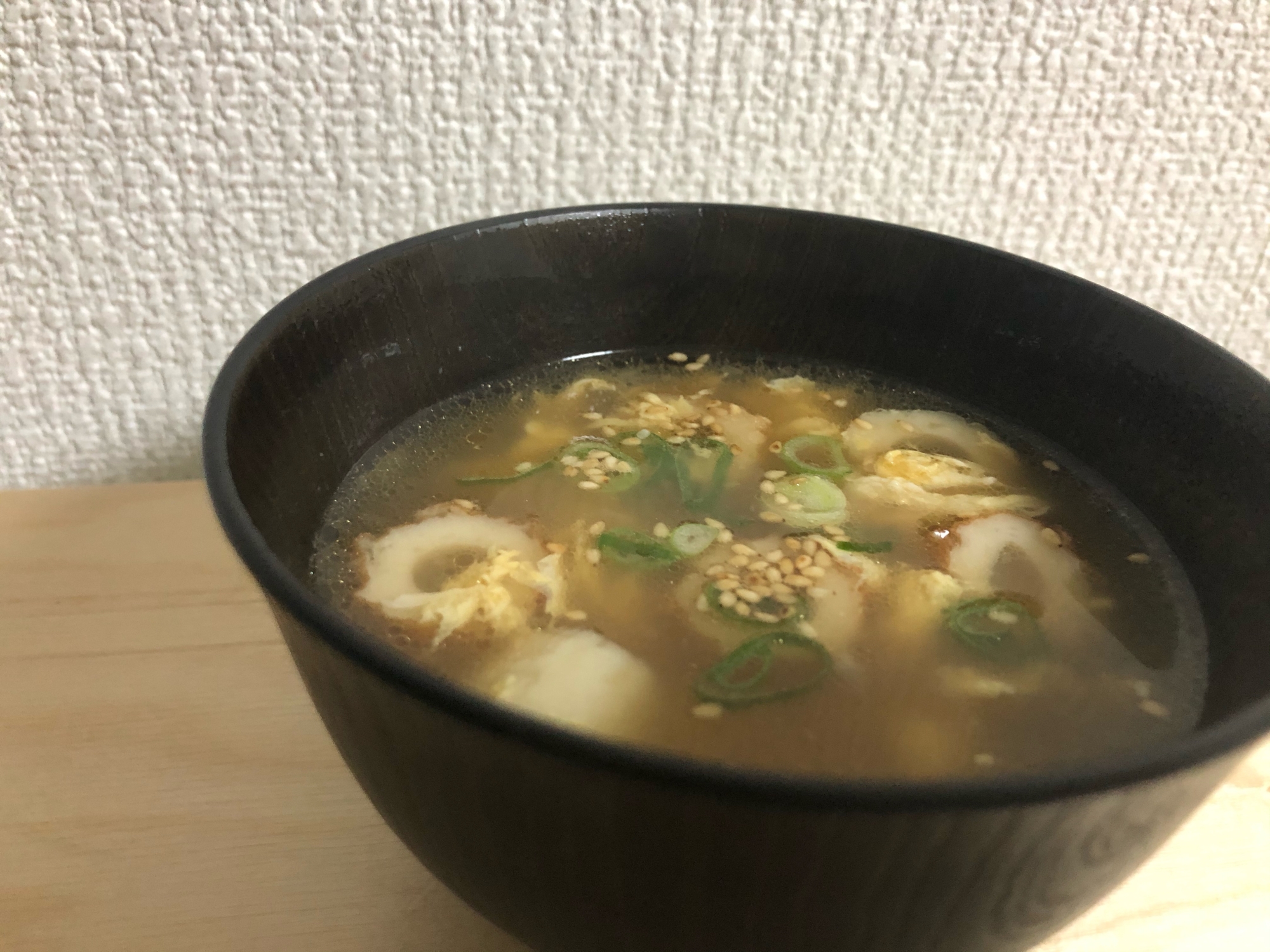 ちくわと卵の簡単中華スープ