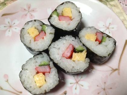 シンプル❤胡瓜とカニかまのマヨ巻き寿司❤