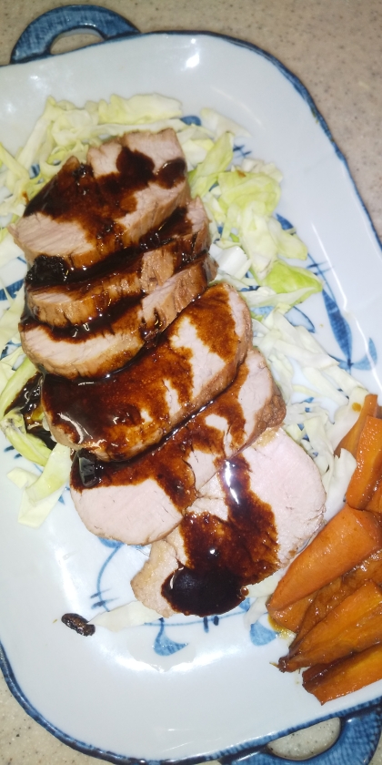 フライパン１つで２０分♪豚ヒレブロック肉で焼豚