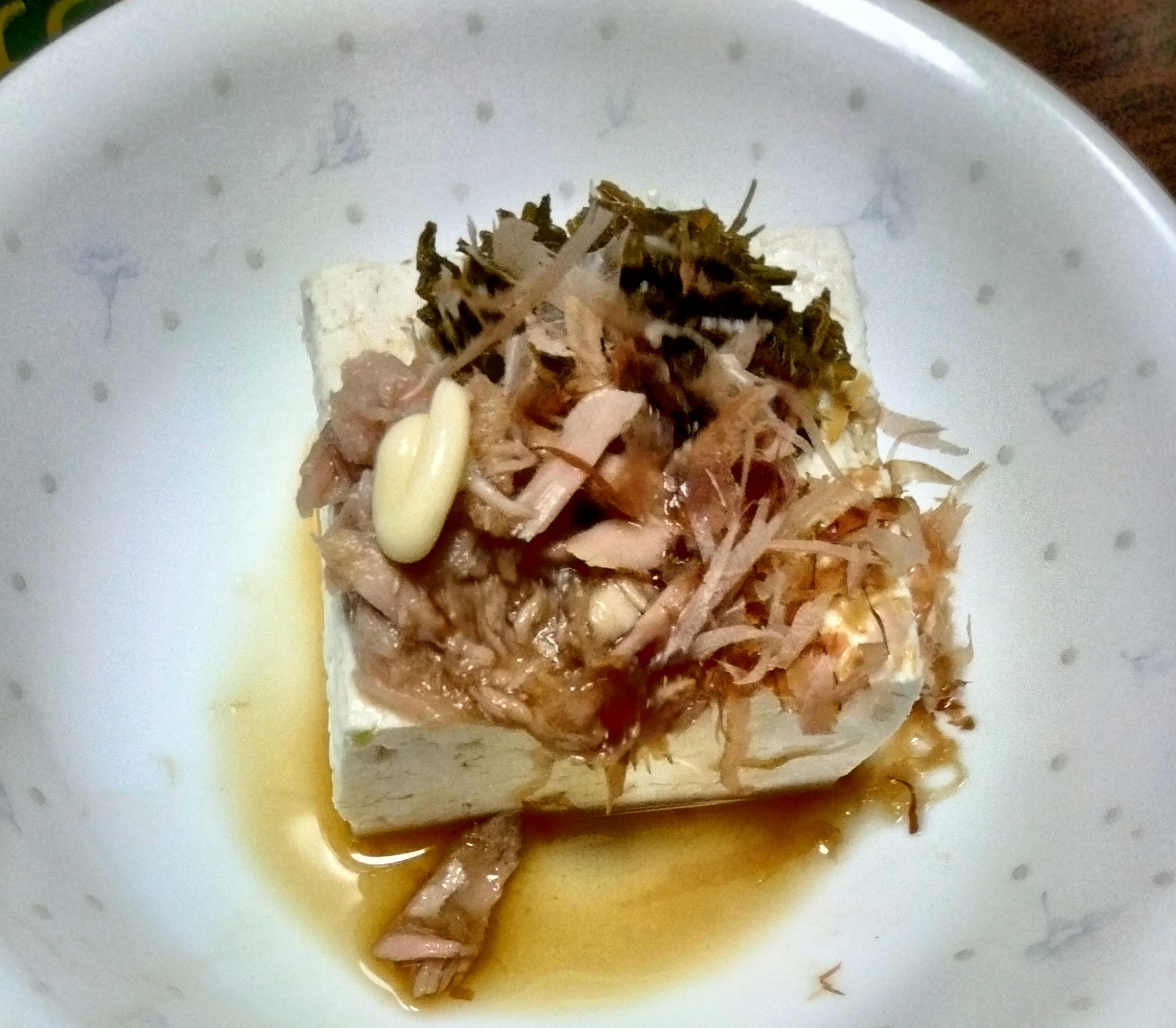 冷奴アレンジ ツナマヨ&茶殻 おかかかけて