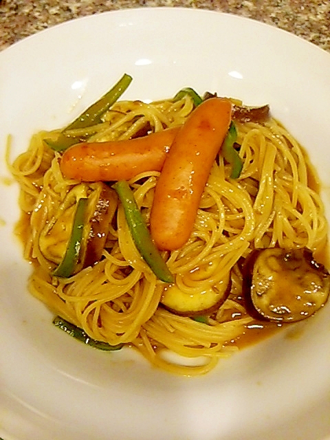 茄子とピーマンのカレーシチューパスタ