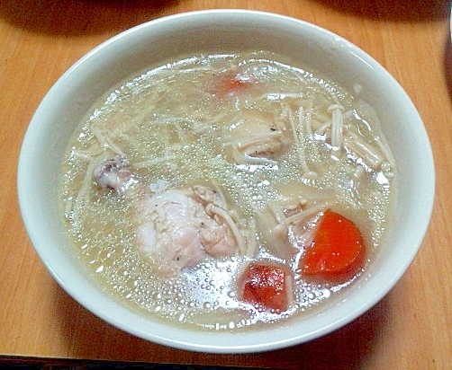 骨付き肉のあっさりスープ