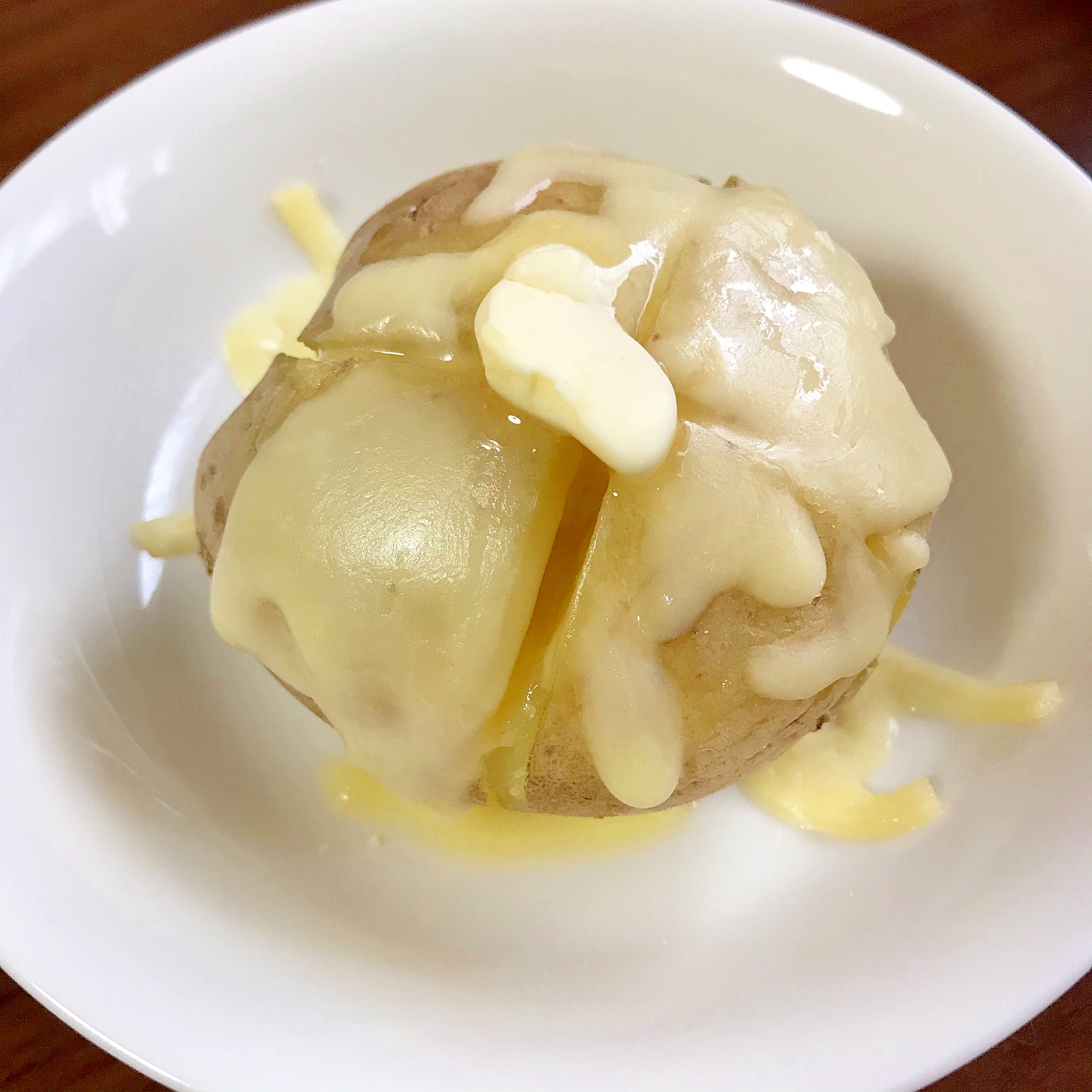 電子レンジでチーズじゃがバター レシピ 作り方 By 水玉模様 楽天レシピ