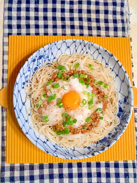 とろろ納豆のぶっかけ素麺♪