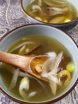 干し海老の挽肉生姜スープ