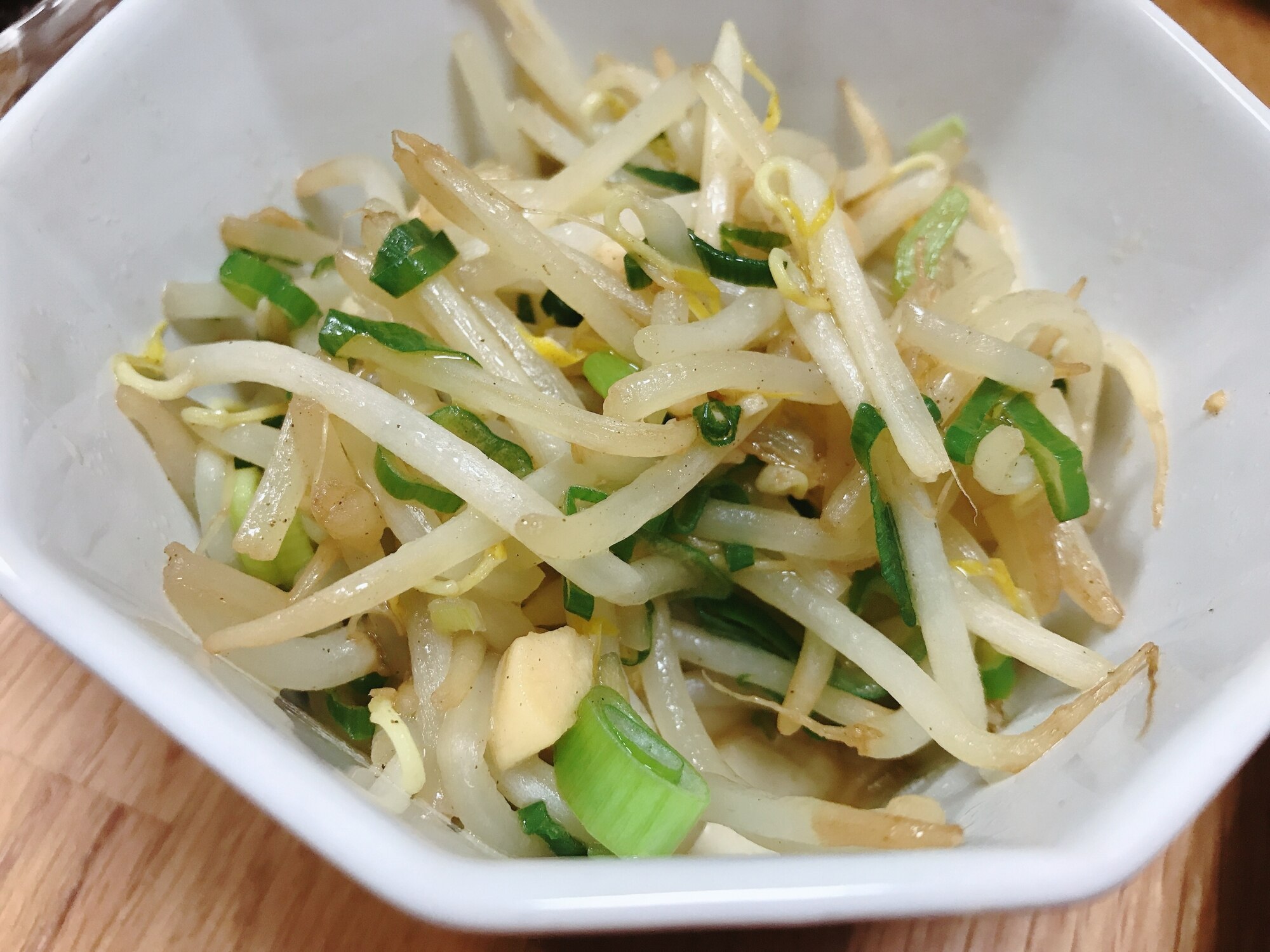 もやしのニンニク炒め レシピ・作り方 by kumamiku - 楽天レシピ