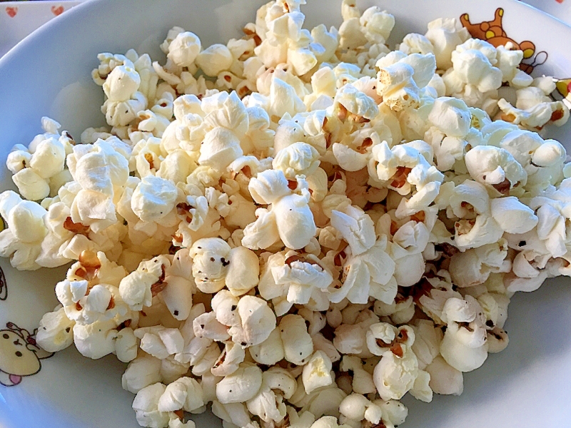 ポップコーン ブラックペッパー レシピ 作り方 By かえるかえる38 楽天レシピ ポップコーン ブラックペッパー レシピ 作り方 By かえるかえる38 楽天レシピ