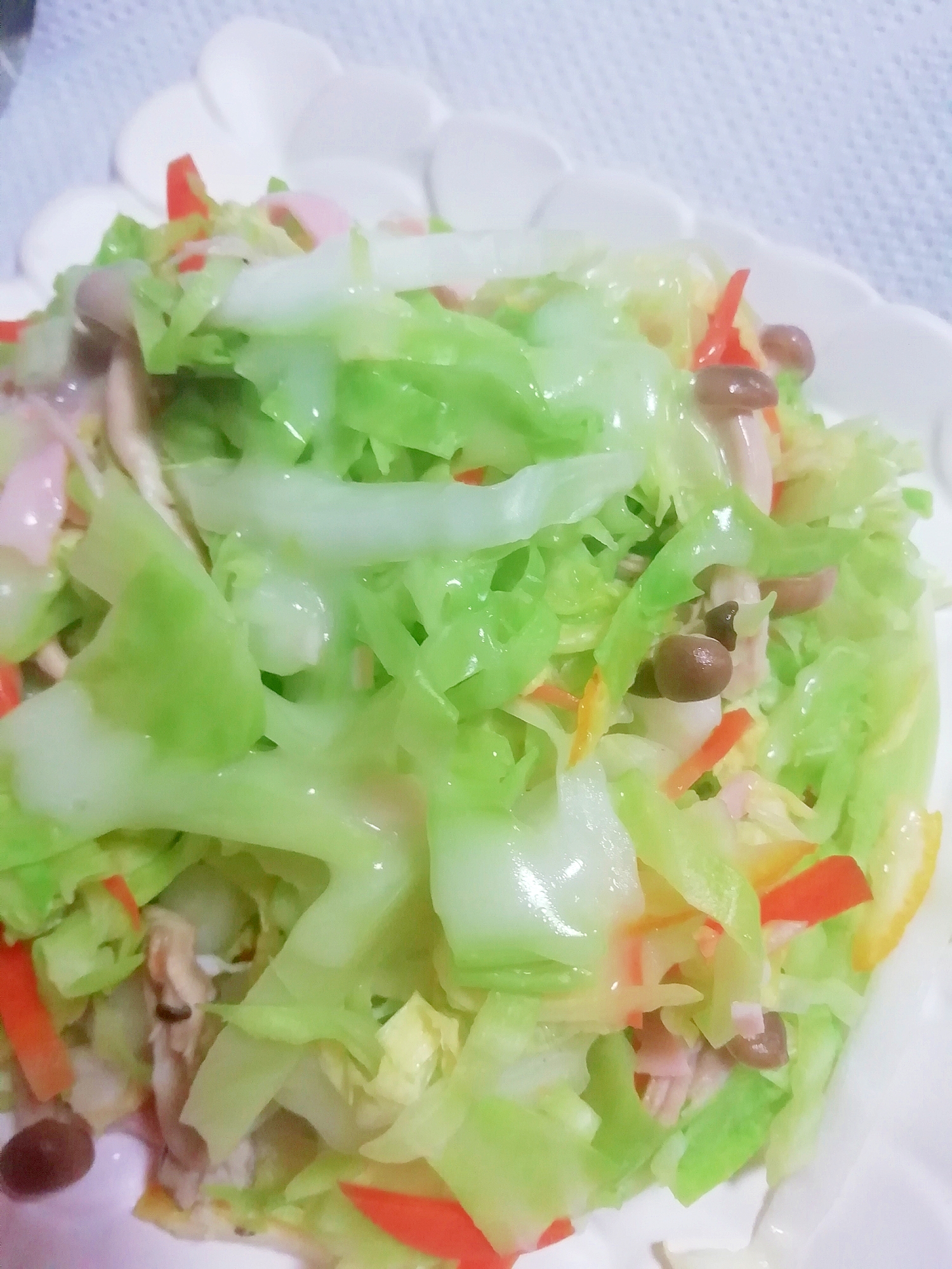【サラダ料理】野菜たっぷりきのこサラダ