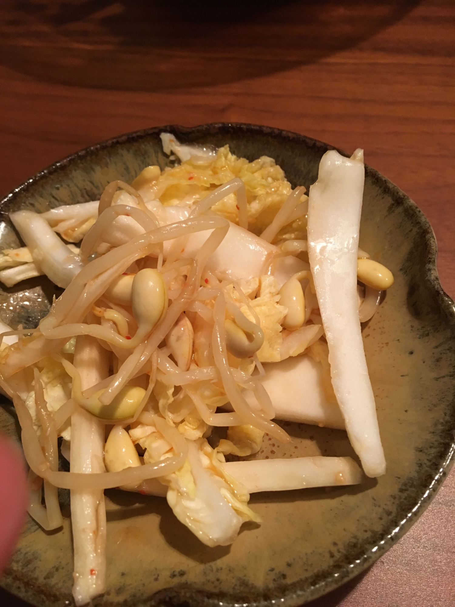 白菜と大豆もやしのキムチ味簡単和え物
