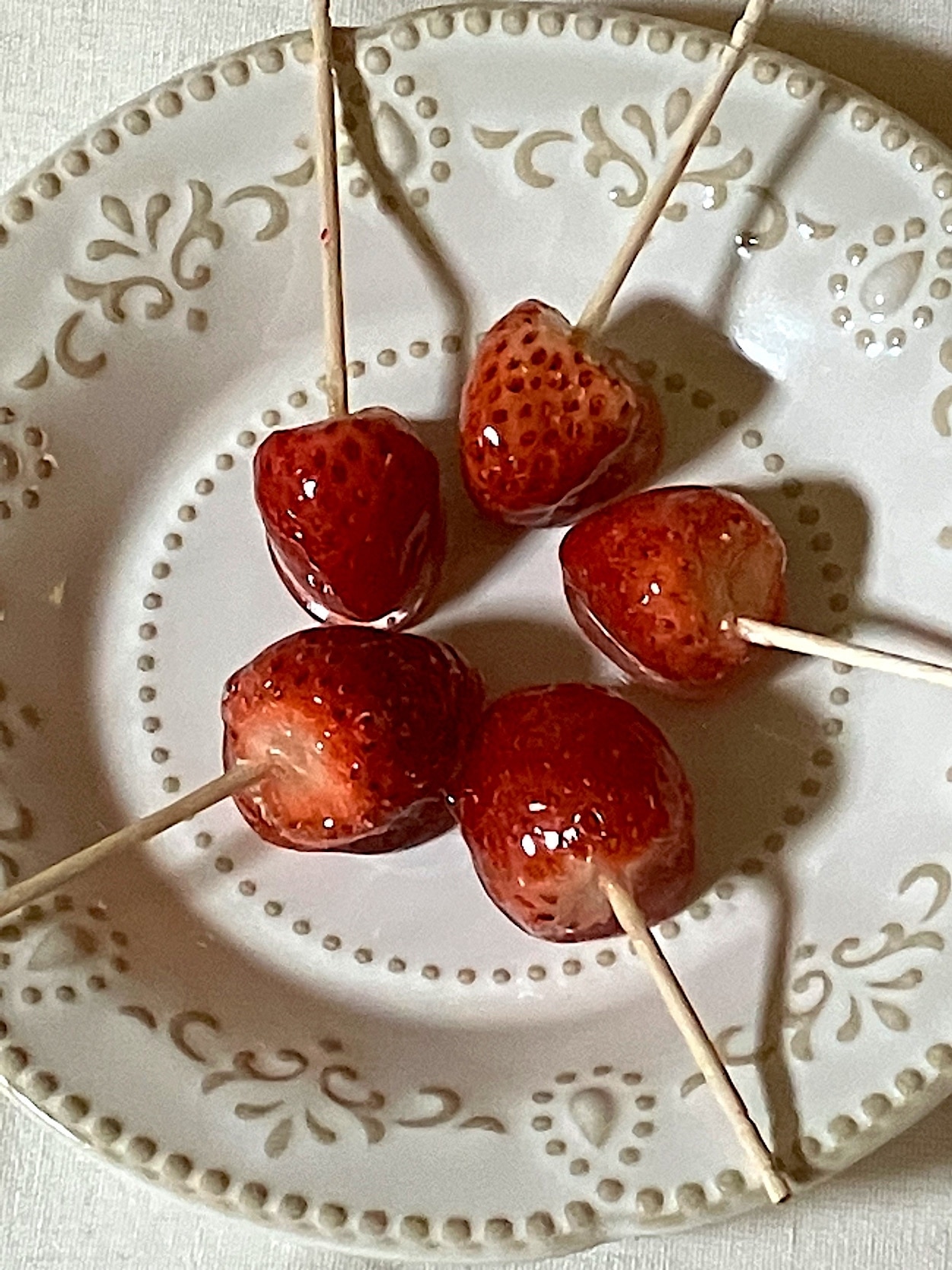 いちごあめ レシピ・作り方 by mimiしろ - 楽天レシピ