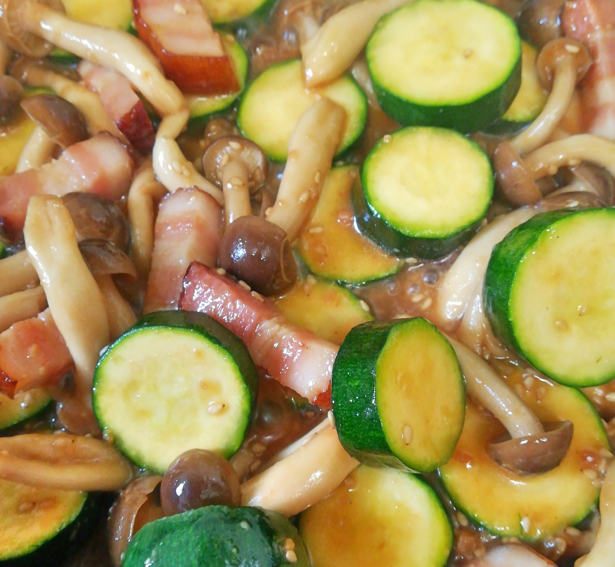 ベーコン風味なしめじとズッキーニの味噌炒め レシピ 作り方 By ララル 楽天レシピ ベーコン風味なしめじとズッキーニの味噌炒め レシピ 作り方 By ララル 楽天レシピ