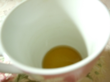 子供は今回蜂蜜ナシにチャレンジ！！
ちょっと「ｴｸﾞｴｸﾞ」なってたけど「飲んだ～見て貰う～！」って事なので
大人を体感した彼の成果をご報告。結局恥レポか（笑）