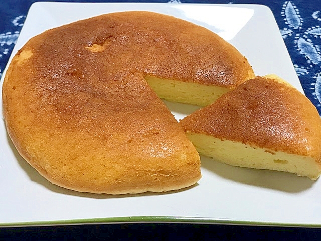 炊飯器で　チーズケーキ風ヨーグルトケーキ