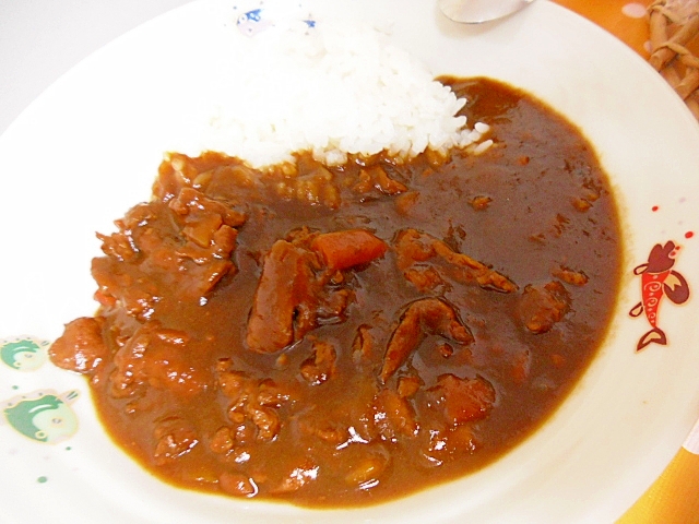 豚肉で　お肉たっぷりハヤシライス