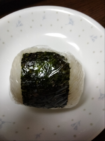 こんにちは。食べやすいおにぎり、美味しくできました。レシピ有難うございました。