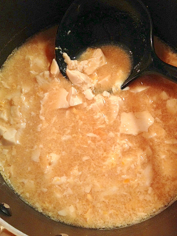 雷汁もどきのお豆腐と卵のふわふわ味噌汁