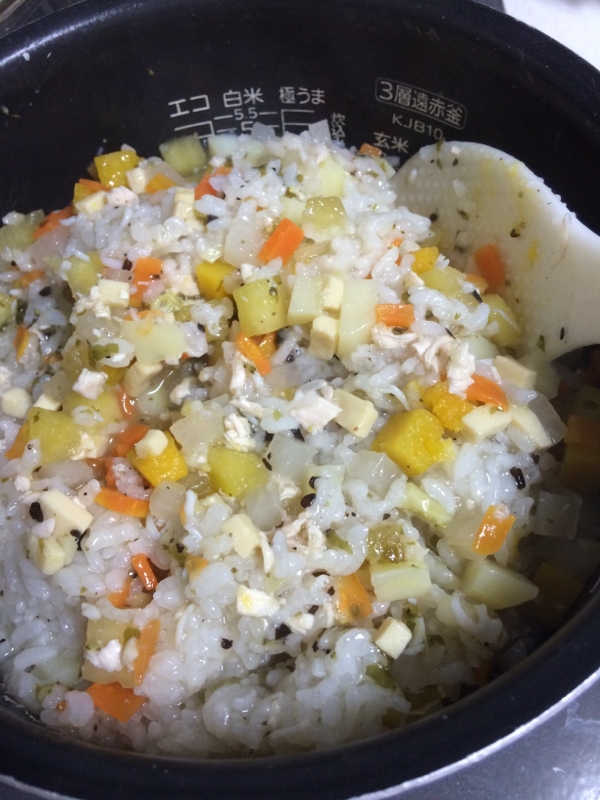《離乳食 中期〜》炊飯器で簡単おじや