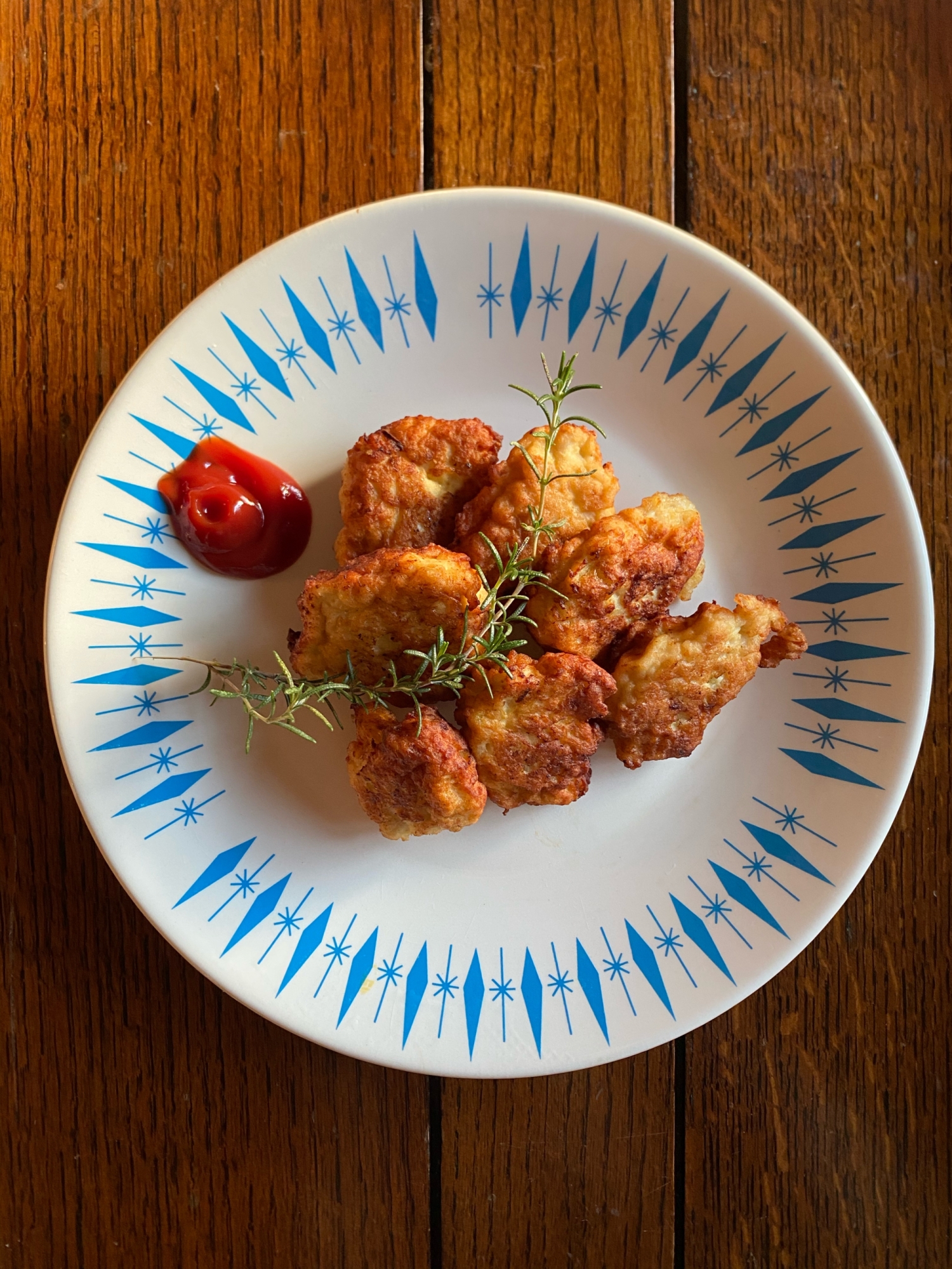 手の汚れない子供が大好きなチキンナゲット♡