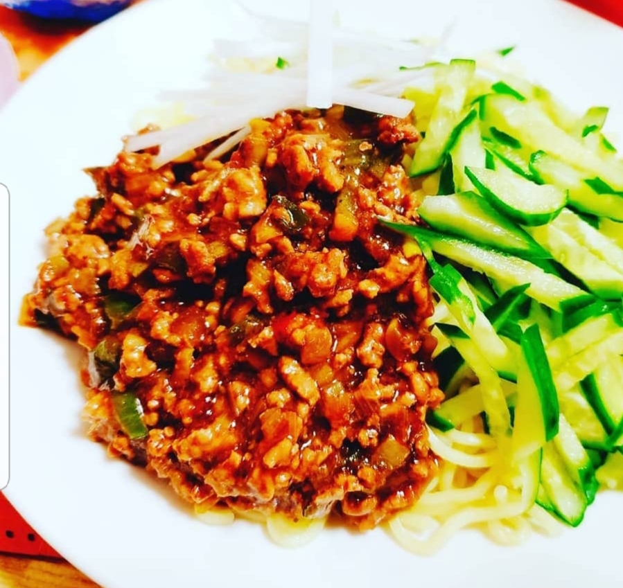 ピリ辛!美味しい!ジャージャー麺