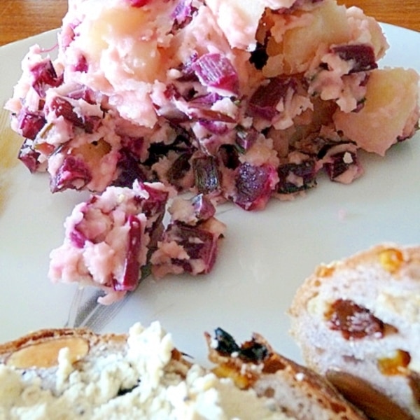 ビートルート ビーツの茎入り ピンクのポテトサラダ レシピ 作り方 By ヒツジの国 楽天レシピ ビートルート ビーツの茎入り ピンクのポテトサラダ レシピ 作り方 By ヒツジの国 楽天レシピ