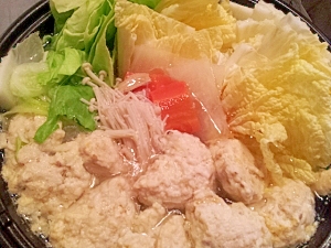 わが家の白だしにんにく 鶏ごま団子鍋 レシピ 作り方 By みんなのばなな 楽天レシピ