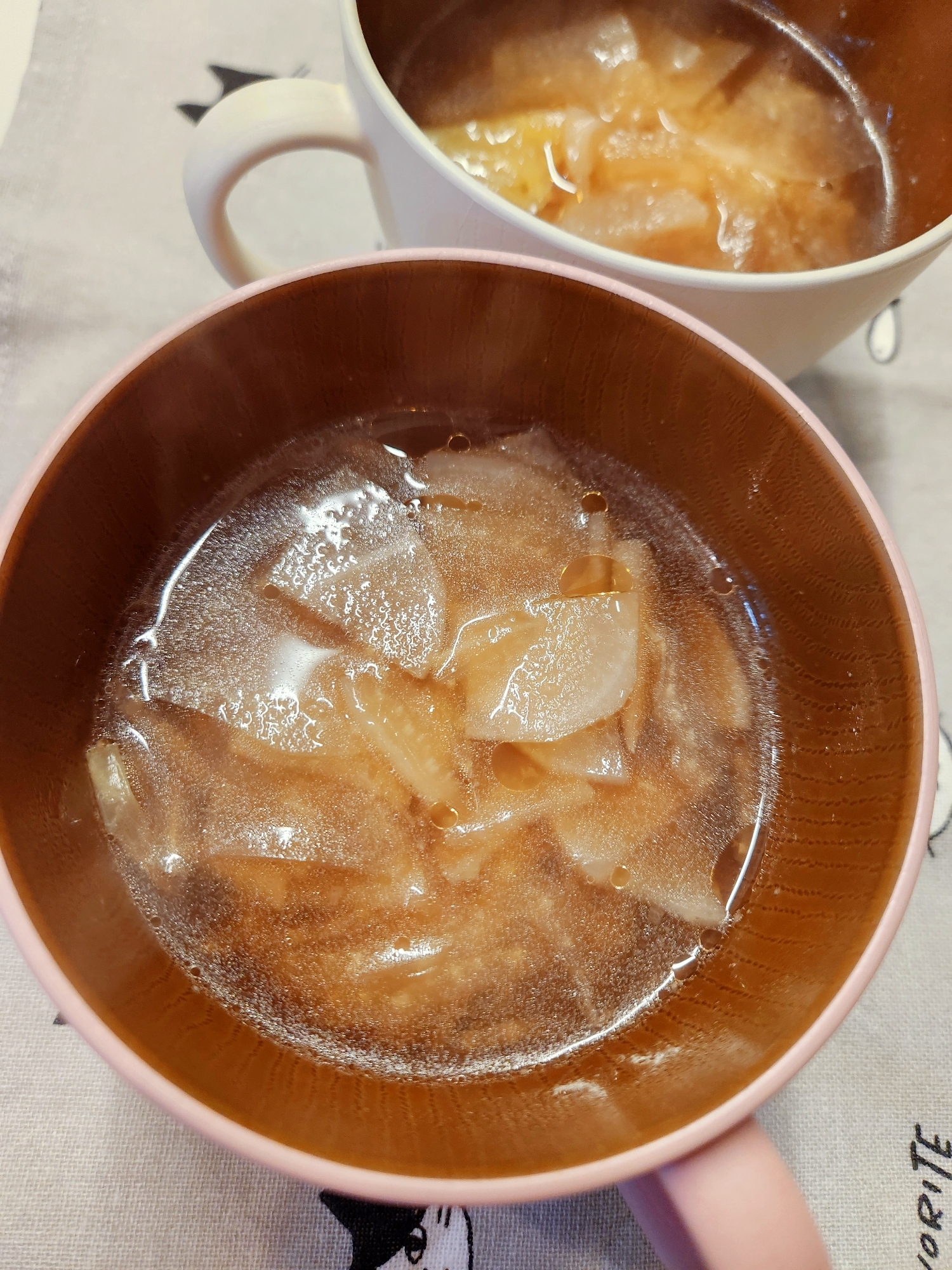 【汁物】白菜と大根の中華スープ