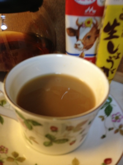 毎度～( ´ ▽ ` )ノ
小太郎さんカフェ メニュー豊富で！毎日飽きないわ～（＾∇＾）今日は紅茶を入れてみたょ☆*