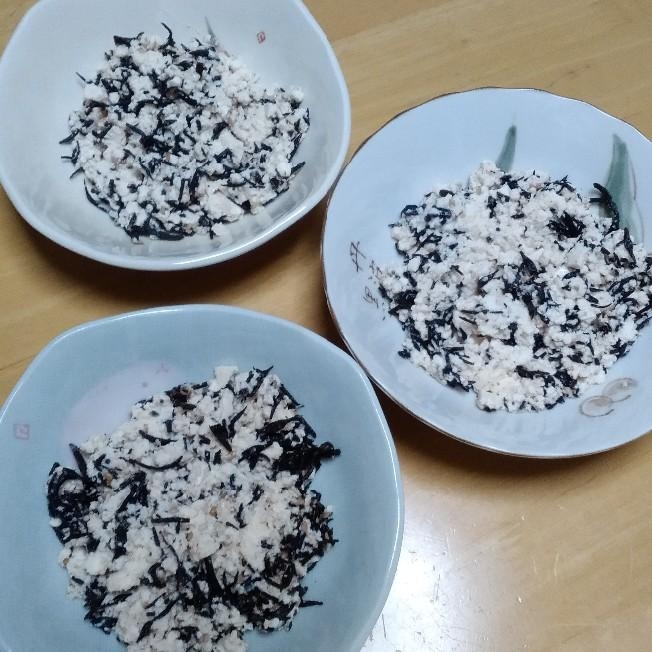 ごまとひじきの白和え