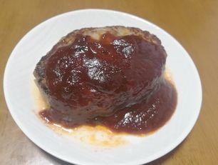 濃厚ソースのハンバーグ